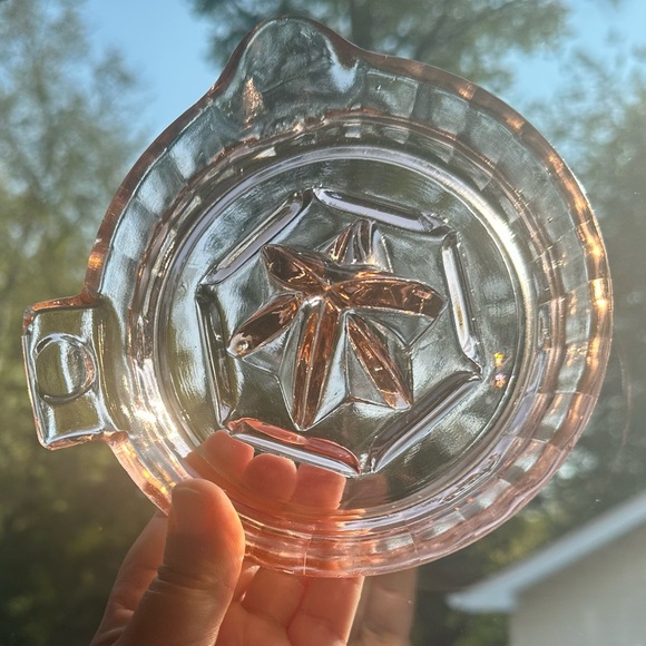 Pink Depression Glass Juicer - Picture 2 of 9